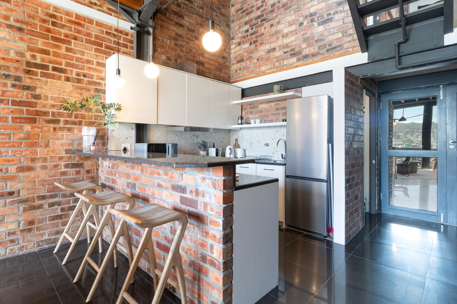 2 Bedroom Property for Sale in Cape Town City Centre Western Cape